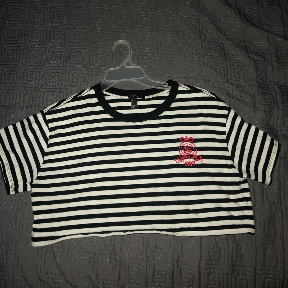 Striped crop top - Picture 1 of 3